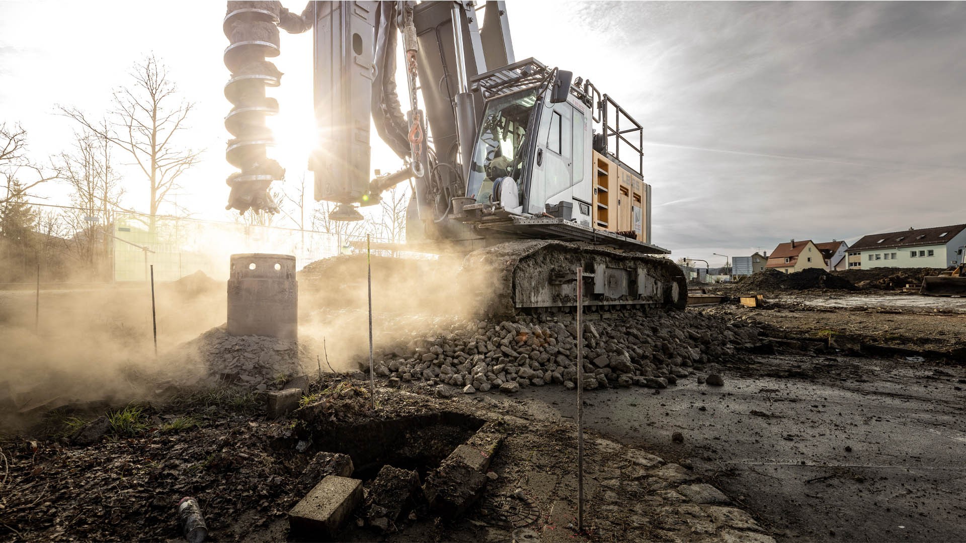 Liebherr deep foundation drilling rig